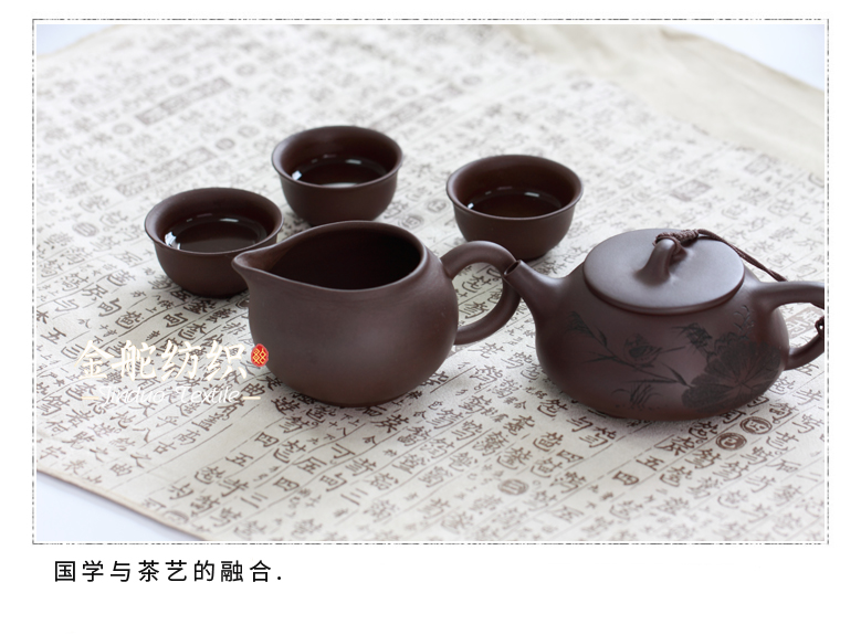 麂皮絨,麂皮絨現(xiàn)貨,針織麂皮絨,彈力麂皮絨,空氣層麂皮絨,麂皮絨復(fù)合羊羔絨,燈芯絨,燈芯絨面料,燈芯絨現(xiàn)貨,韓國絨,仿麻布,麂皮,金舵紡織