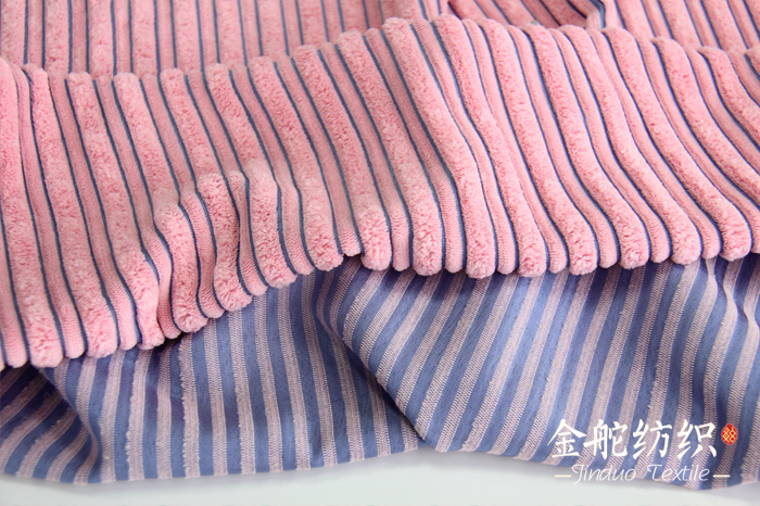 2.5條雙色陽(yáng)離子燈芯絨，背面效果