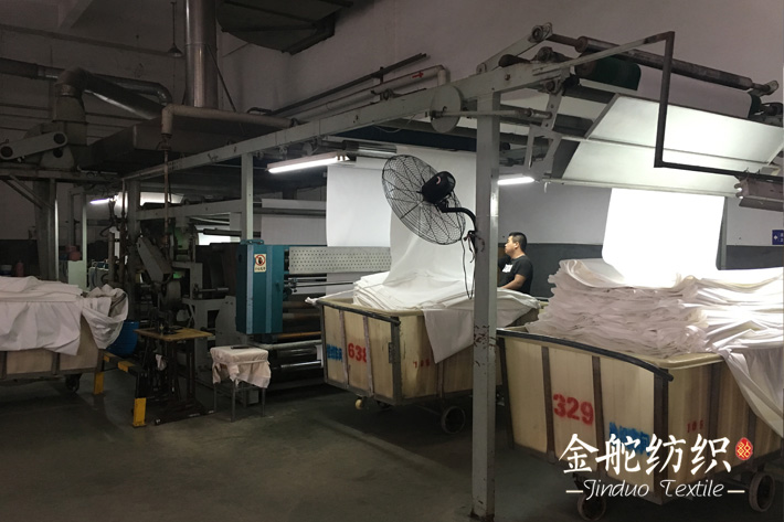 韓國進口磨毛設(shè)備,該磨毛機與麂皮絨的磨毛機器是不一樣的!