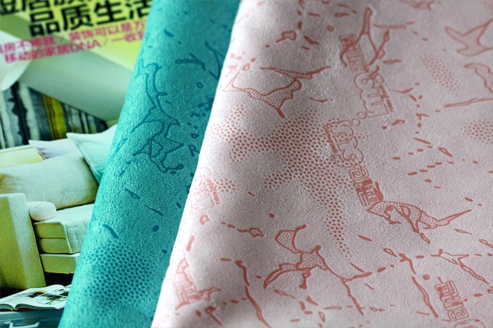 麂皮絨壓膠面料花型清晰立體 麂皮絨壓膠面料花型清晰立體