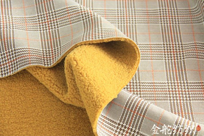 厚實的泰迪絨，緊湊結(jié)實的顆粒效果，提升面料檔次！