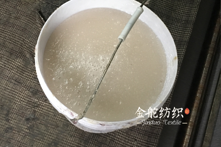 調(diào)配好的膠水
