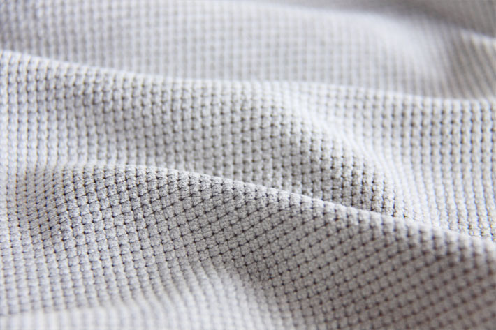 標準染色，色牢度較好