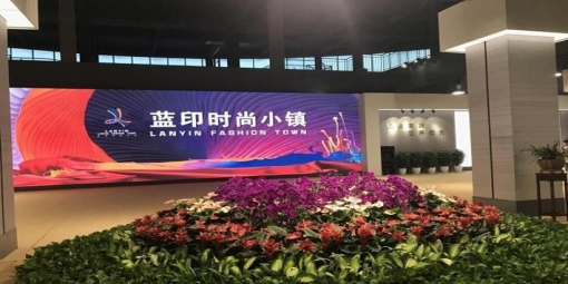 帶您探訪浙江紹興柯橋紡織面料印染廠集聚地-藍印時尚小鎮(zhèn)！